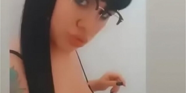 babes,big tits,boobs,latina