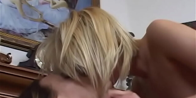 lesbian,sex